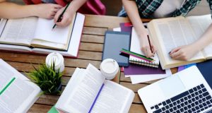 Studying at with classmates at VU is a great way to make friends