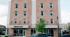 VU students can study at Uptown Cafe